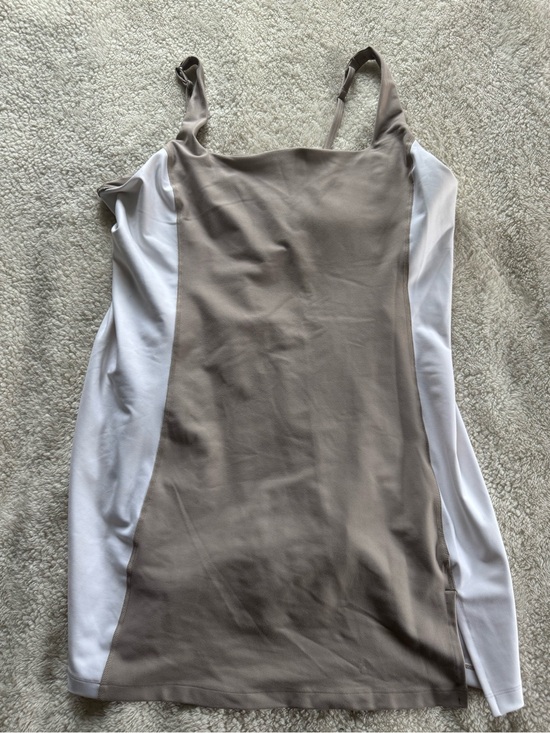 Abercrombie & Fitch Dresses & Skirts - Abercrombie & Fitch Taupe and White Spaghetti Strap Dress